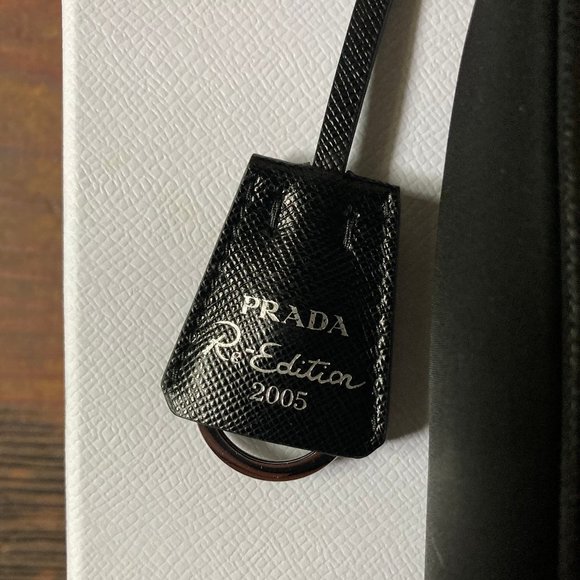 Prada Re-Edition 2005 Re-Nylon mini bag - Picture 4 of 6